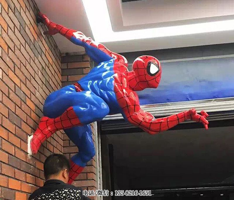 掛在墻上的蜘蛛俠卡通動(dòng)漫人物雕塑 掛在墻上的蜘蛛俠卡通動(dòng)漫人物雕塑