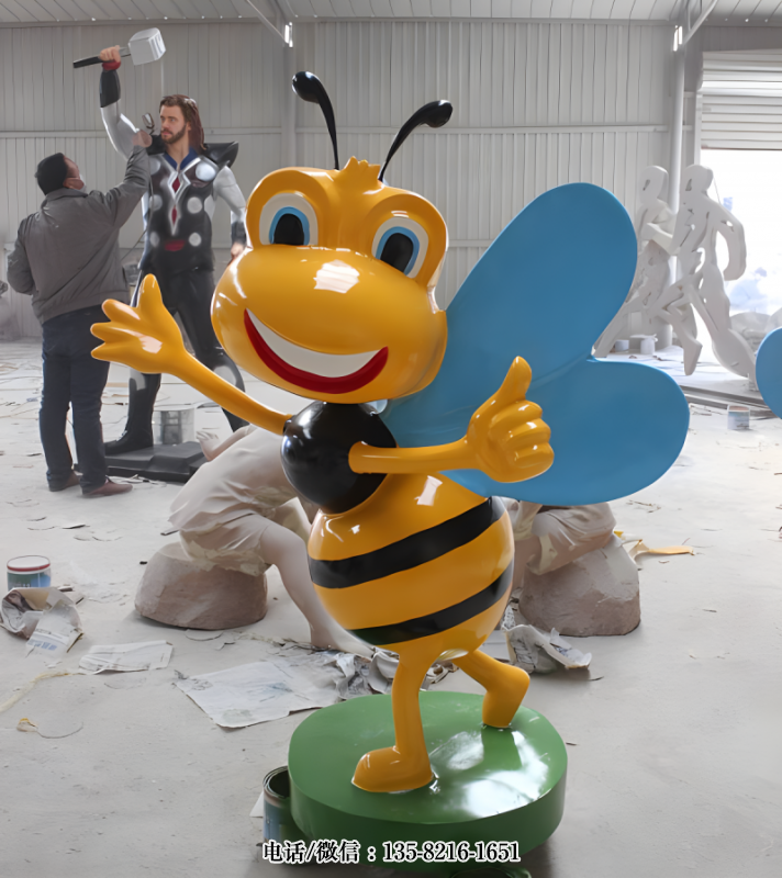 飛舞的卡通小蜜蜂雕塑 飛舞的卡通小蜜蜂雕塑