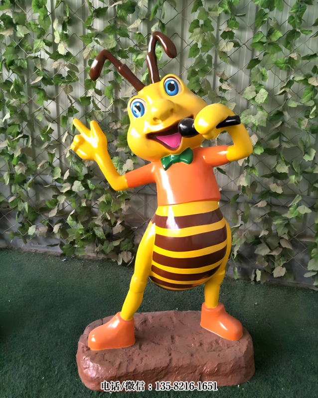 手拿麥克風(fēng)唱歌的卡通蜜蜂雕塑 手拿麥克風(fēng)唱歌的卡通蜜蜂雕塑
