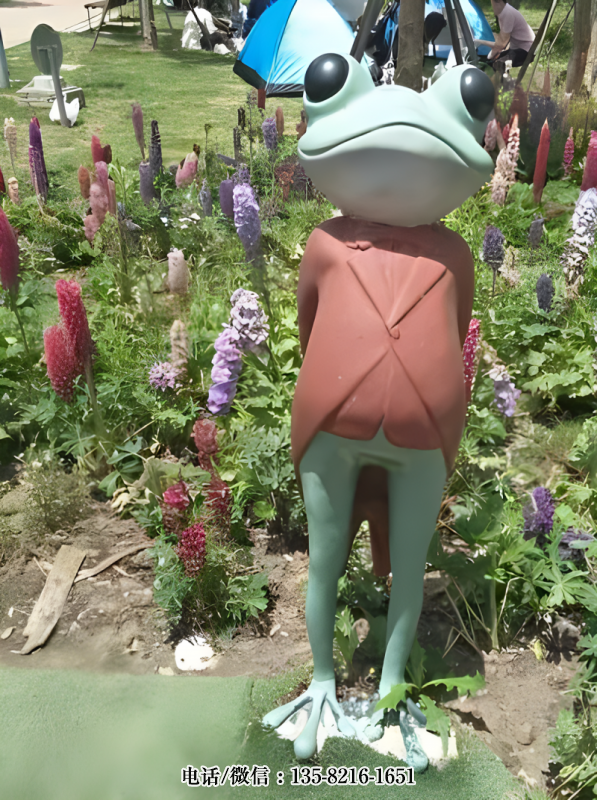 身著禮服的卡通青蛙公仔 身著禮服的卡通青蛙公仔