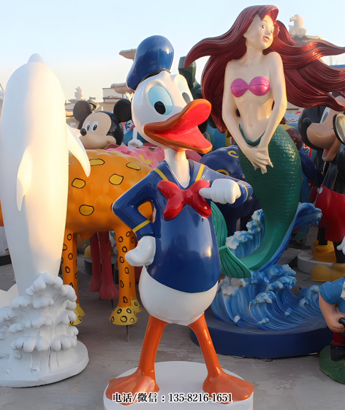玻璃鋼唐老鴨卡通雕塑 (1) 玻璃鋼唐老鴨卡通雕塑 (1)