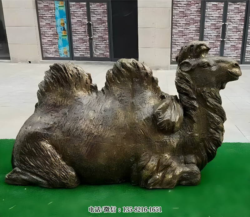 玻璃鋼仿真駱駝雕塑 (5) 玻璃鋼仿真駱駝雕塑 (5)