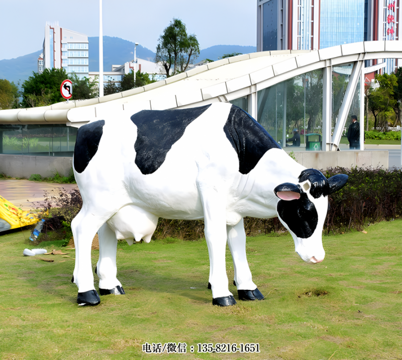 玻璃鋼仿真奶牛雕塑 (3) 玻璃鋼仿真奶牛雕塑 (3)