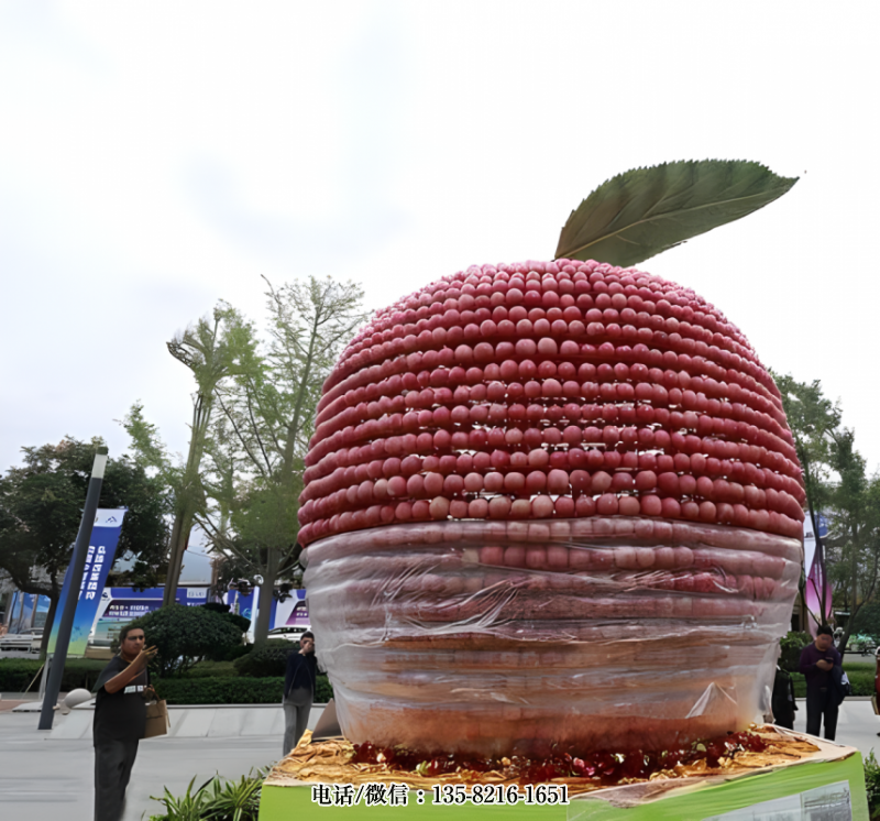 玻璃鋼仿真蘋果雕塑 (4) 玻璃鋼仿真蘋果雕塑 (4)