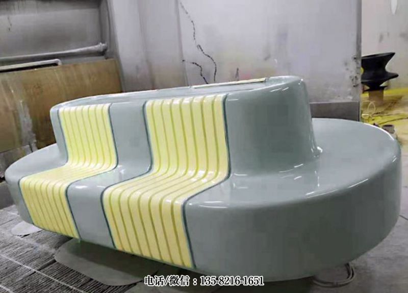 玻璃鋼門市門店室內(nèi)美陳座椅 玻璃鋼門市門店室內(nèi)美陳座椅