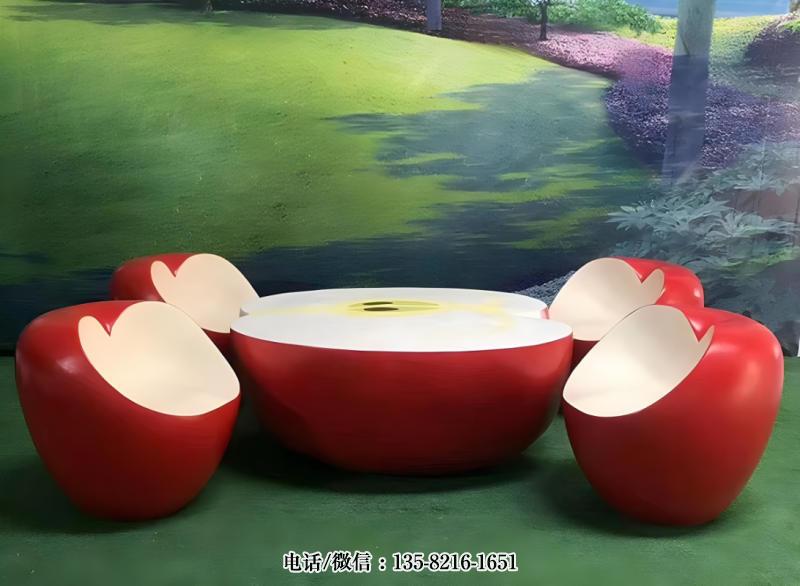 玻璃鋼蘋(píng)果桌椅 玻璃鋼蘋(píng)果桌椅