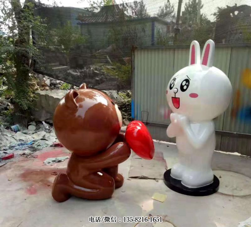 玻璃鋼卡通動物熊和兔子雕塑 玻璃鋼卡通動物熊和兔子雕塑