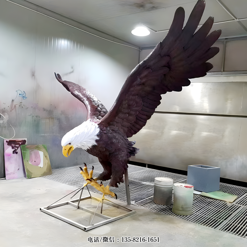 玻璃鋼仿真老鷹雕塑